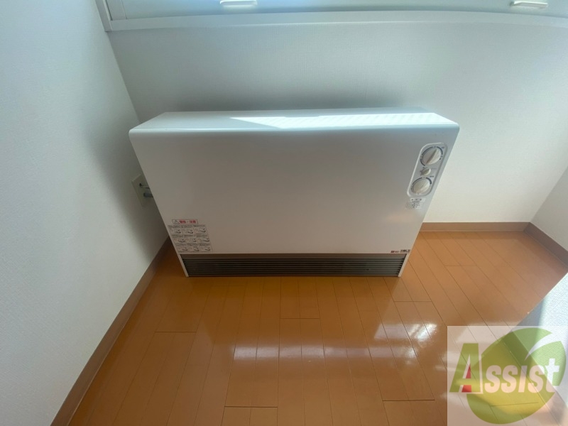 その他設備　電気暖房です。寒い冬もこれで乗り切りましょう！