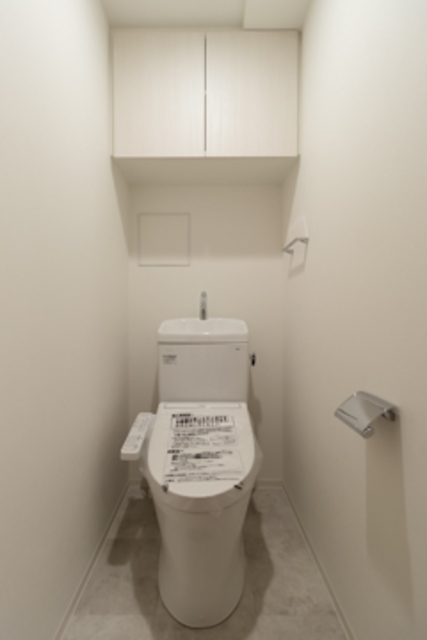 トイレ　※写真は同タイプ住戸です。