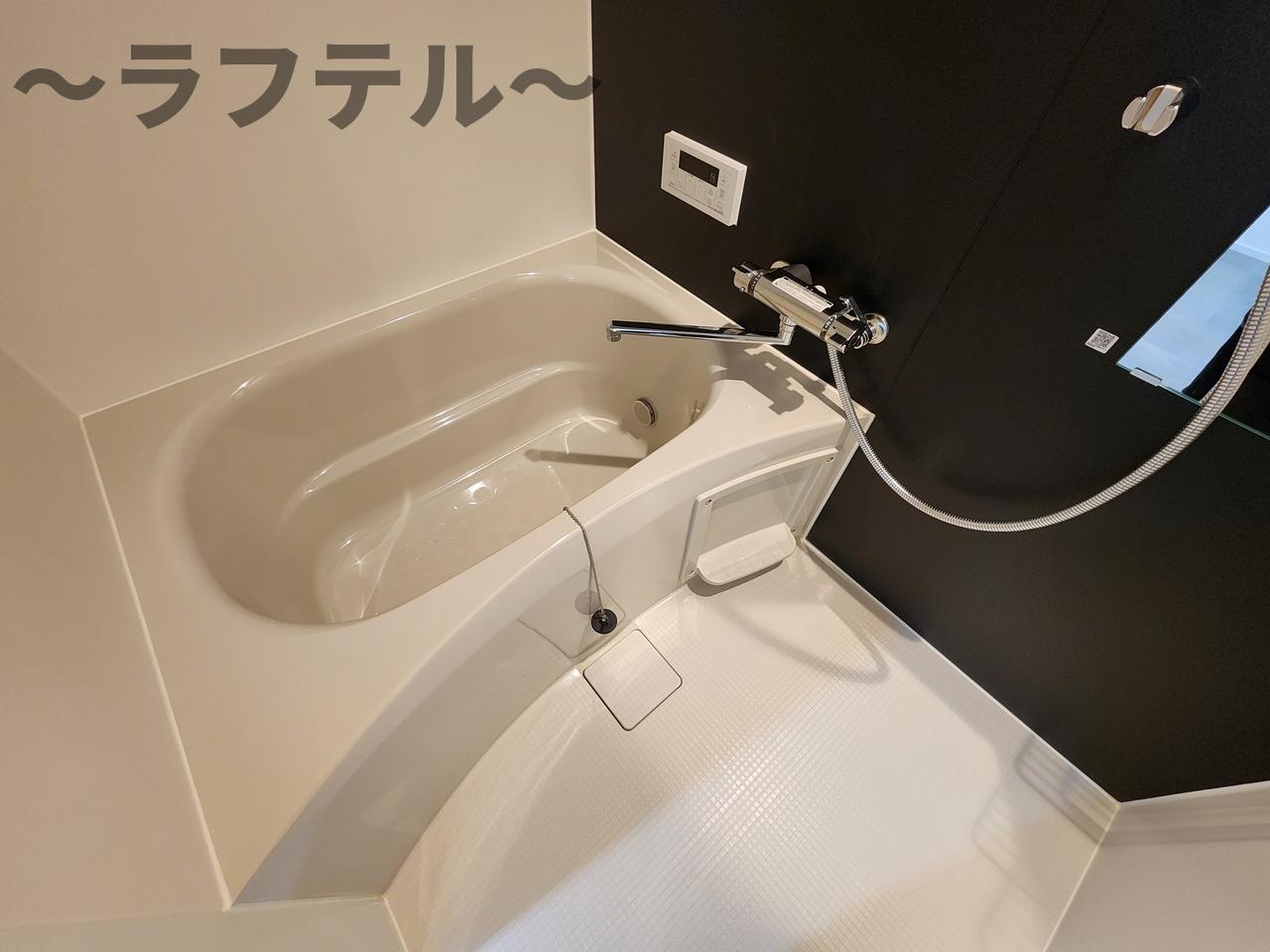 バス・シャワールーム　同メーカー施工　別部屋イメージ写真