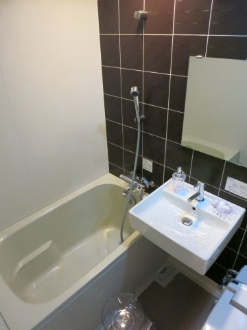 バス・シャワールーム　＊同物件別部屋参考写真