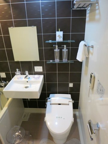 トイレ　＊同物件別部屋参考写真