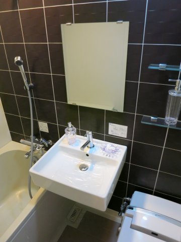 洗面設備　＊同物件別部屋参考写真