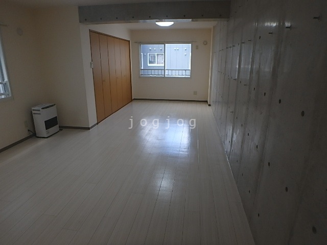 居室・リビング　同号室タイプ写真