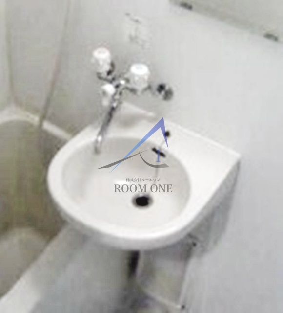 洗面設備　洗面台です。