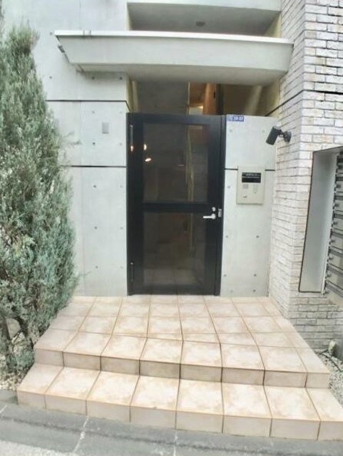 エントランス　エントランス