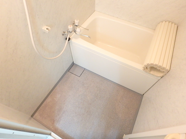 バス・シャワールーム　浴室