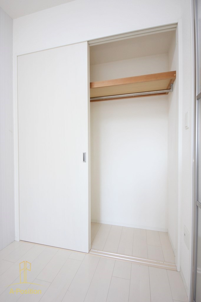 収納　SERENiTE谷町croix