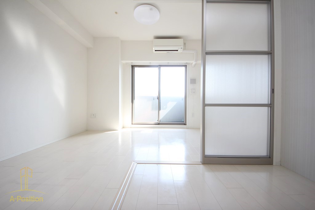 居室・リビング　SERENiTE谷町croix