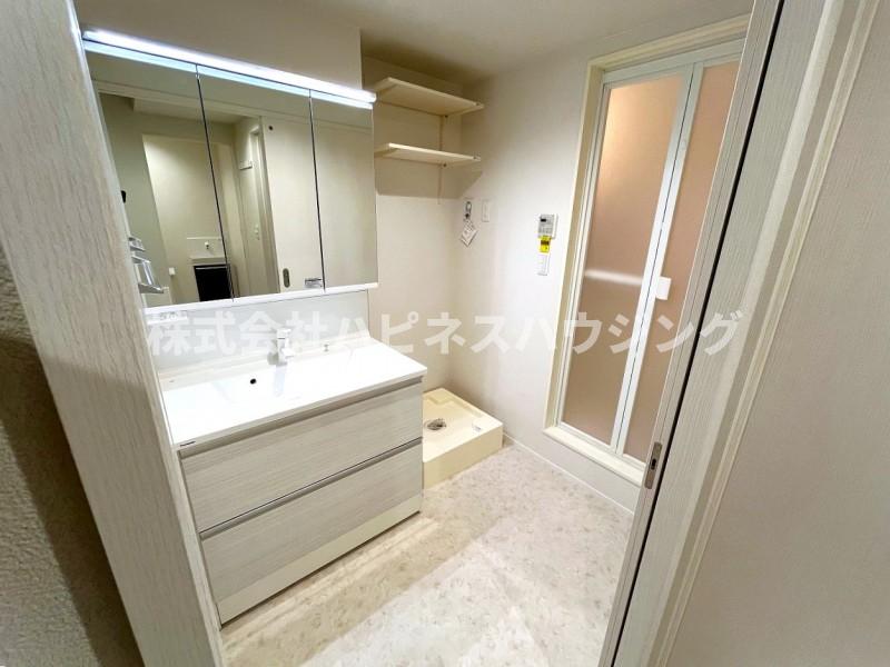 洗面設備　忙しい朝には欠かせない洗面所です