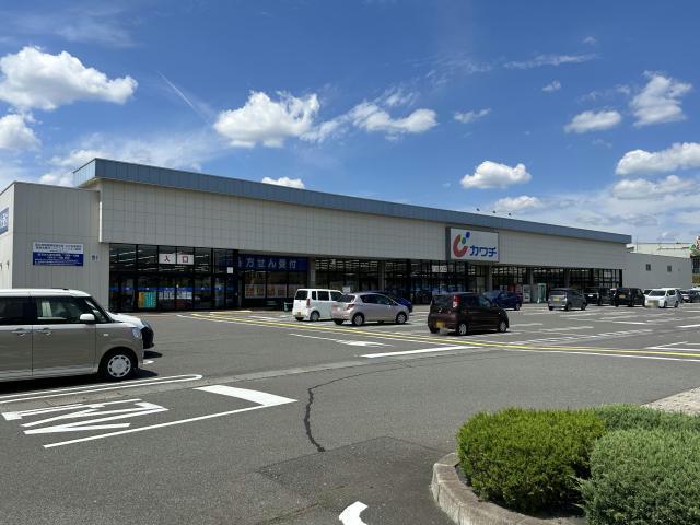 ドラックストア　カワチ薬品須賀川東店（ドラッグストア）まで1096m
