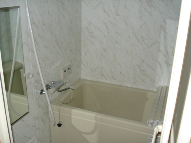 バス・シャワールーム　バス（イメージ）