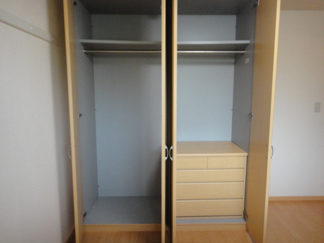 収納　クローゼット（イメージ）