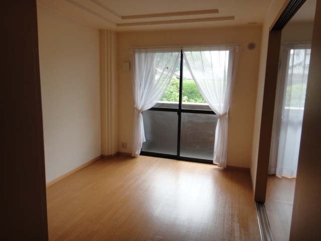 その他部屋・スペース　洋室（ダイニング横）（イメージ）