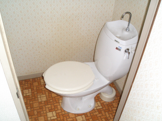 トイレ　トイレ