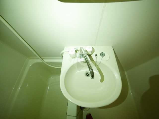 洗面設備　メゾンアライII