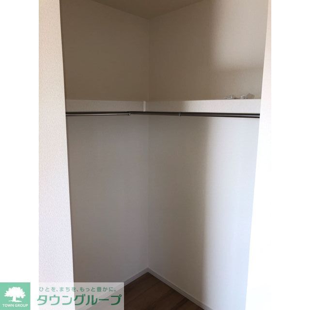 収納　洋室6.7帖