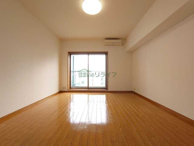 居室・リビング　リライフ下北沢店