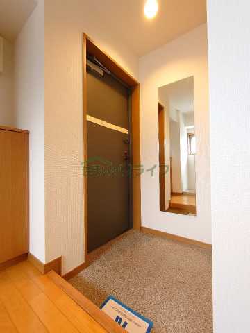 玄関　リライフ下北沢店