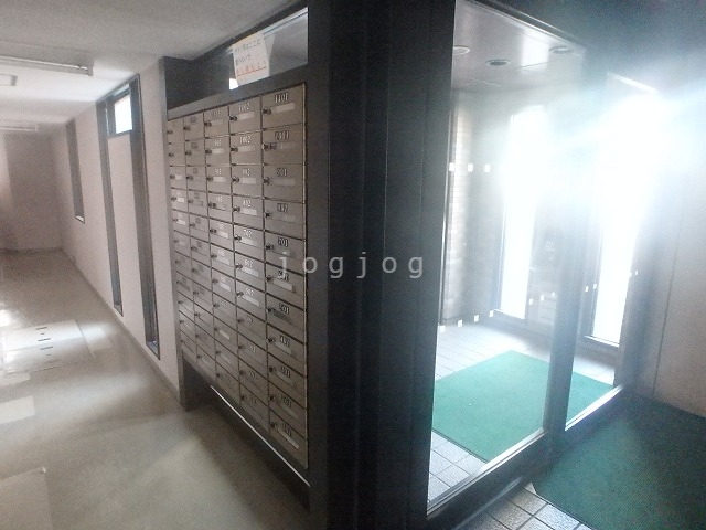 エントランス　オートロック