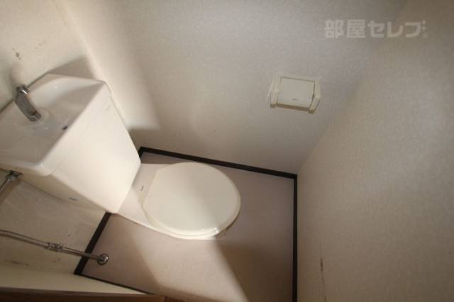トイレ　※３０５号室室内参照