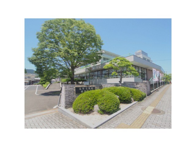 役所　嬉野市役所嬉野庁舎（役所）まで424m