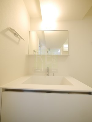 洗面設備　La REINA ICHIGAYA KAGACHO