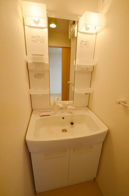 洗面設備　独立洗面台