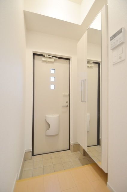 玄関　玄関まわり