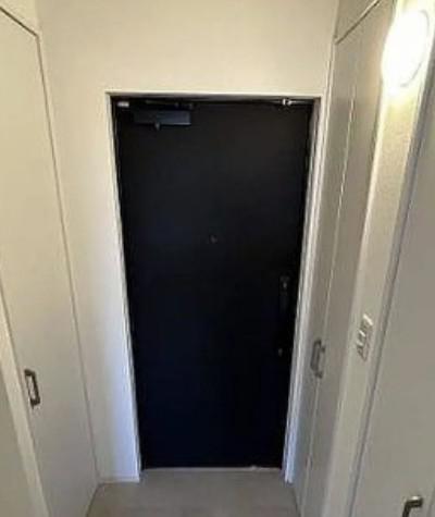 玄関　※別部屋参考写真