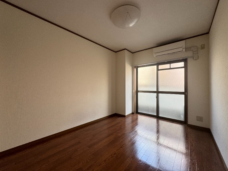 居室・リビング　日当たりもよく快適な空間です