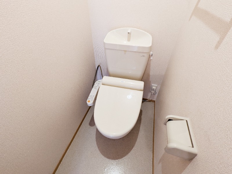 トイレ　図面と現状に相違がある場合には現状を優先