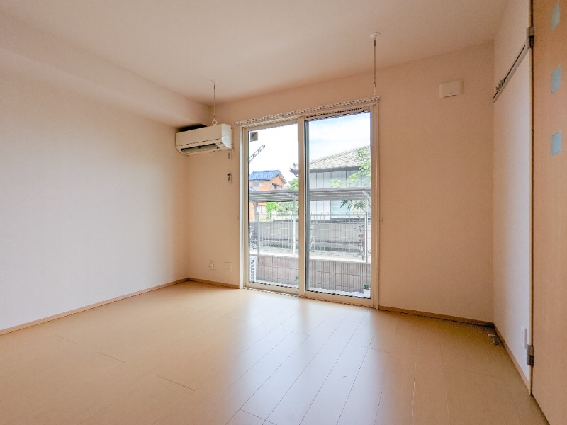 居室・リビング　図面と現状に相違がある場合には現状を優先