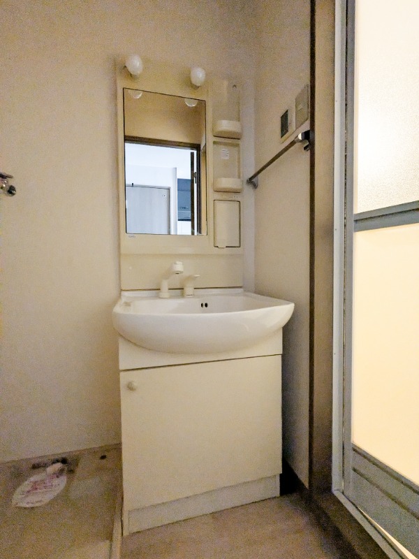 洗面設備　図面と現状に相違がある場合には現状を優先