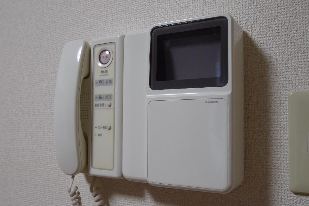 セキュリティ　カメラ付インターホン