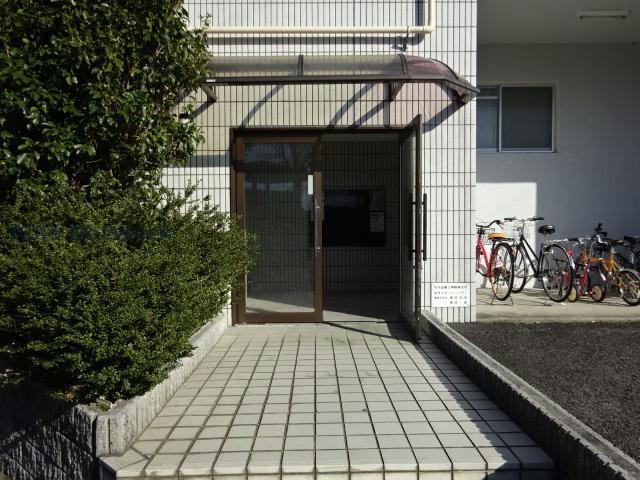 エントランス　エントランス部分