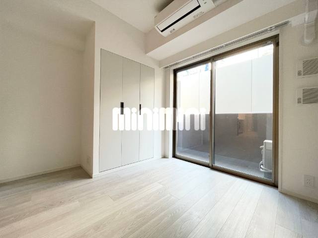 居室・リビング　洋室