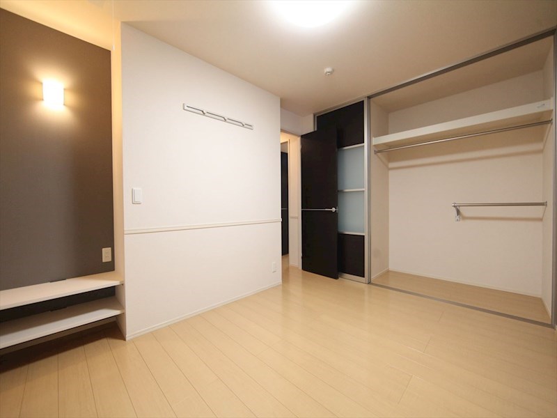 その他部屋・スペース　洋室6.3帖　クローゼット付（収納充実してます）