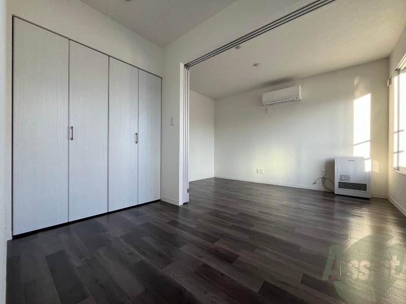 その他部屋・スペース　寝室です。部屋をどう使うかはあなた次第です！