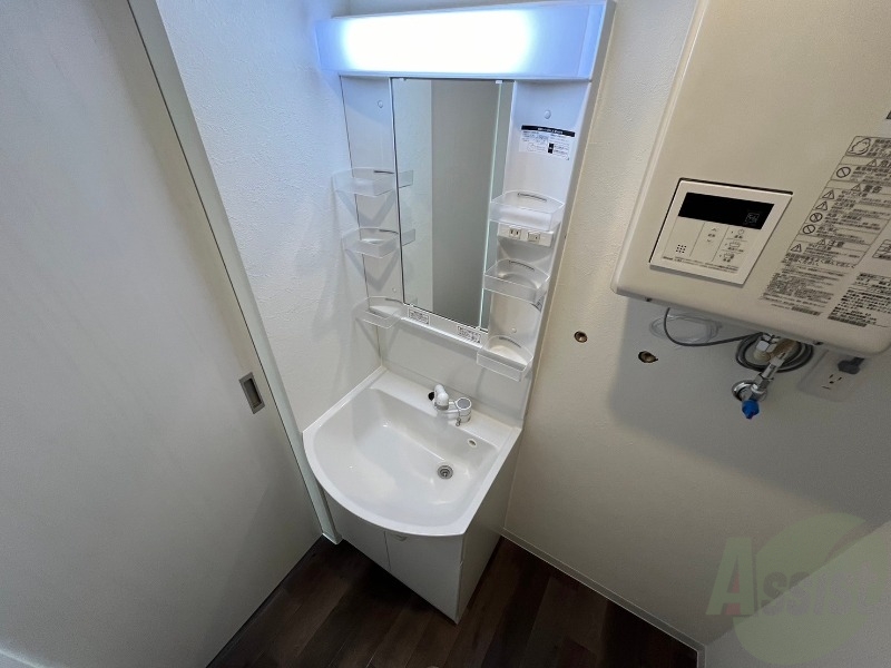 洗面設備　シャンプードレッサーで身支度もラクラクです！