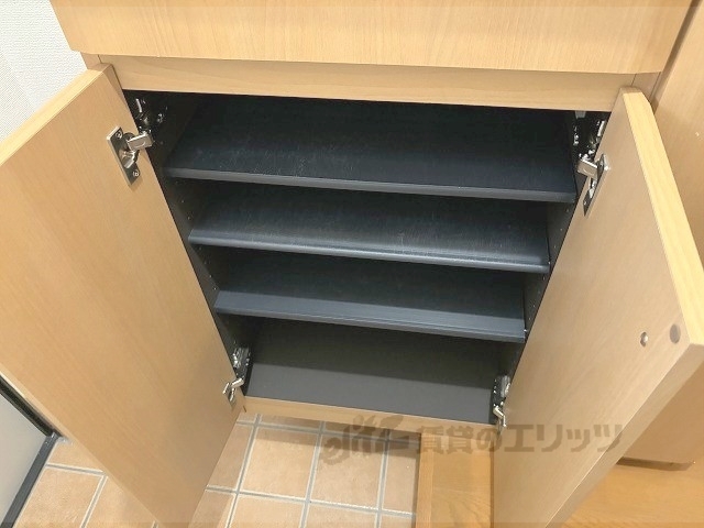 収納　下駄箱
