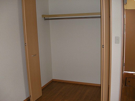 収納　クローゼット