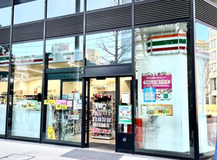 コンビニ　セブンイレブン 勝どきグロウスタウン店（コンビニ）まで5m