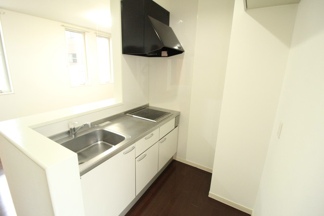 キッチン　反転タイプ別室参考写真※現状優先