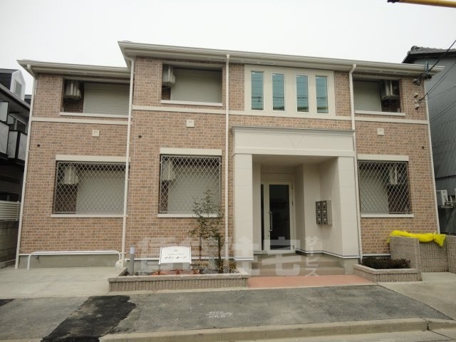 建物外観　外観写真（昼）