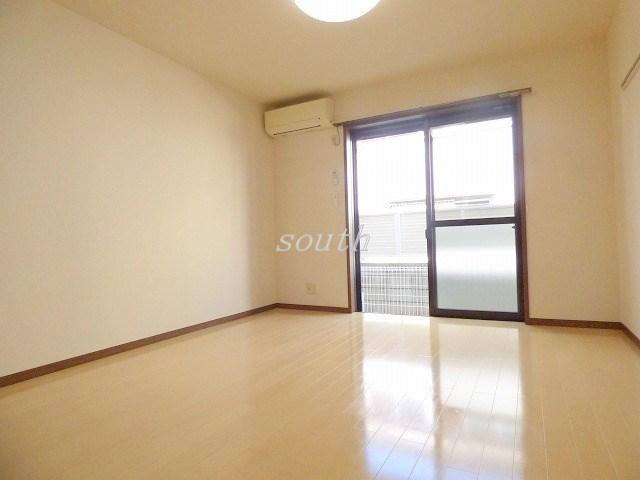 その他部屋・スペース　フローリングが綺麗な洋室です♪