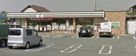 コンビニ　セブンイレブン 久留米津福駅店（コンビニ）まで676m