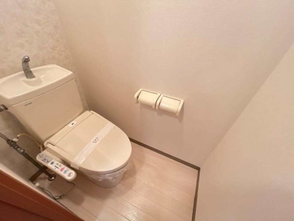 トイレ　トイレ