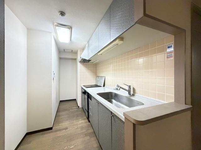 キッチン　キッチン