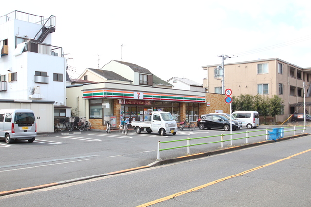 コンビニ　セブンイレブン 葛飾東堀切１丁目店（コンビニ）まで614m
