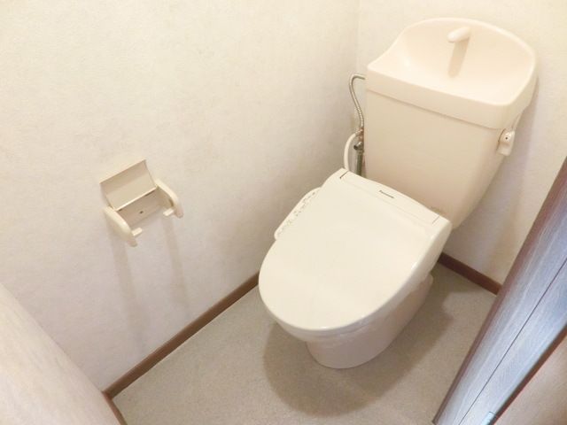 トイレ　温水洗浄便座♪